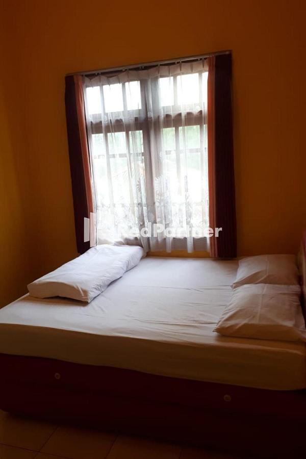 Bromo Indah Lestari Homestay Mitra Reddoorz Pasuruan Eksteriør bilde