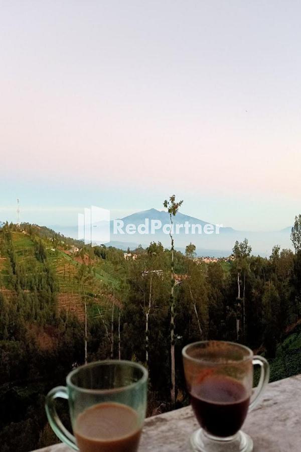 Bromo Indah Lestari Homestay Mitra Reddoorz Pasuruan Eksteriør bilde