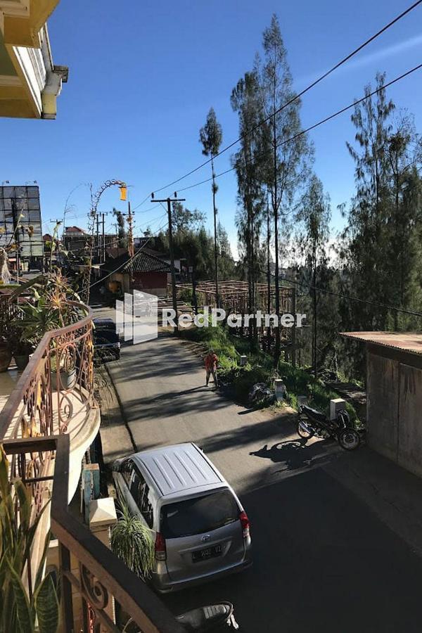 Bromo Indah Lestari Homestay Mitra Reddoorz Pasuruan Eksteriør bilde
